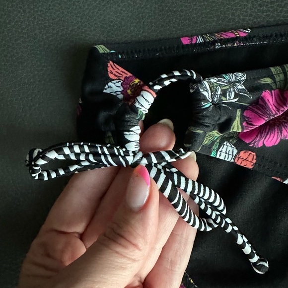 VENUS Lascana Floral Bikini Bottom Side Tie Size 12 - Picture 2 of 5